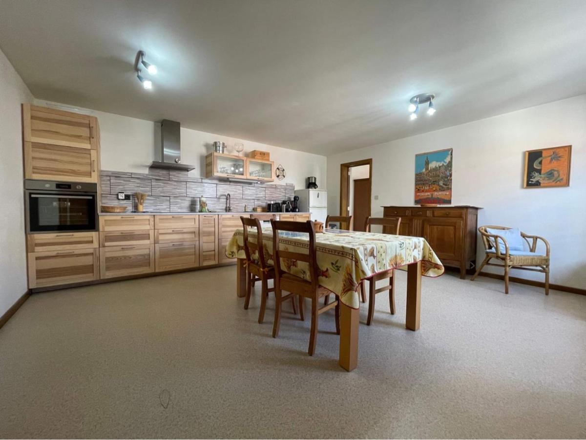 Spacieux Appartement مونس المظهر الخارجي الصورة